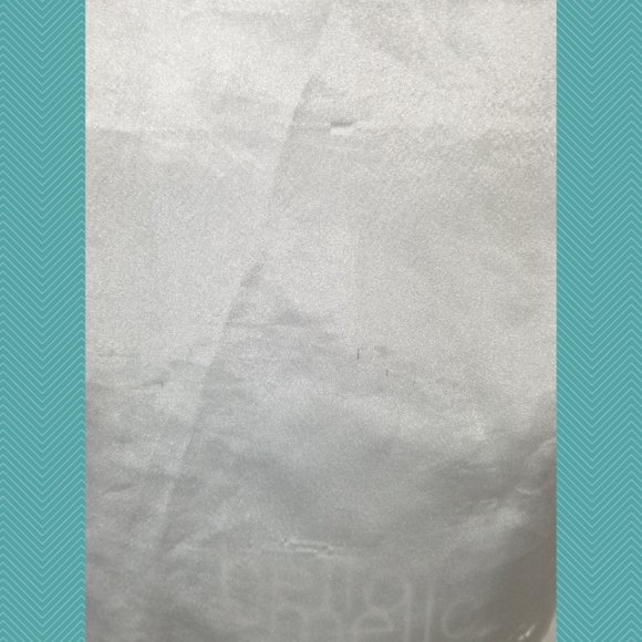 Victoria's Secret VTG Gold Label Ivory White Satin Blouse Clean Girl Preppy - Picture 5 of 6